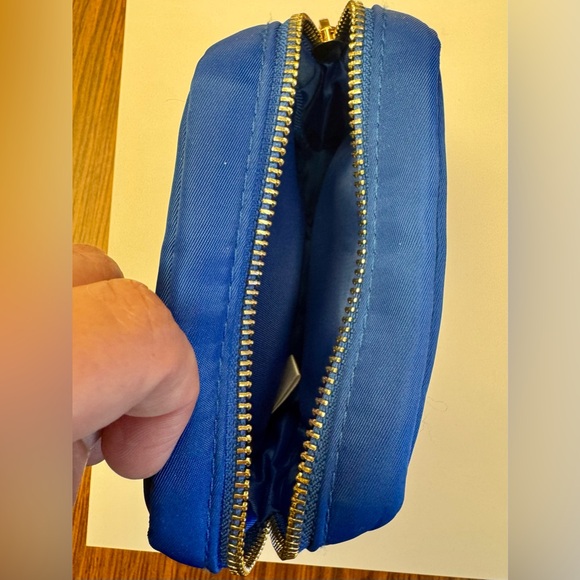 Medal Saver Pouch with Dumbo Patch - Picture 3 of 3